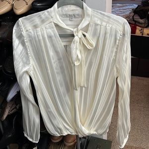 Womens Guess blouse